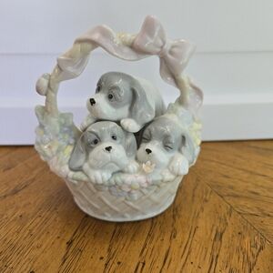 Vintage 1988 Enesco Porcelain Puppies in a Basket Figurine 5"